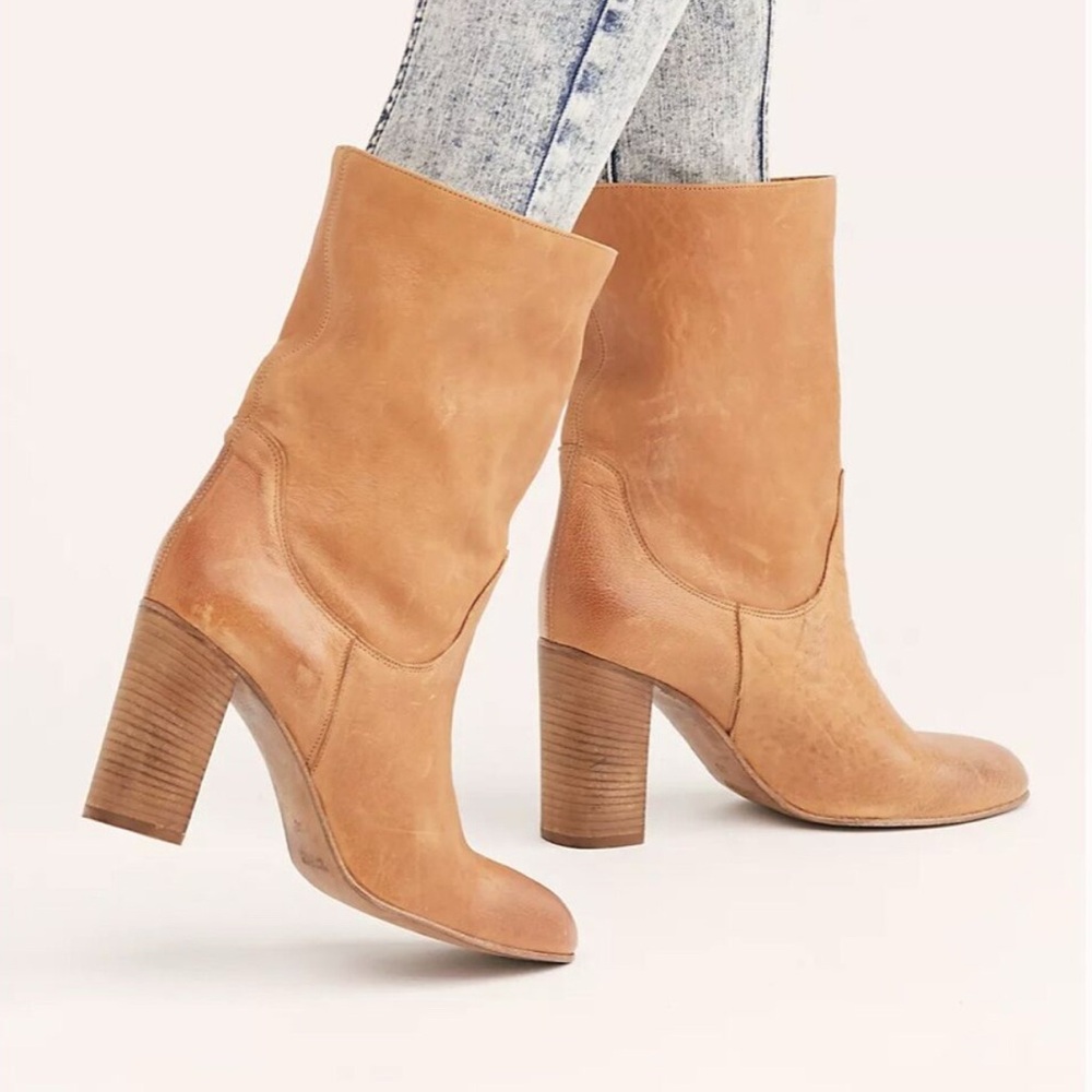 Free People Vero Cuoio Italian-Made Slouch Boot Size 39
